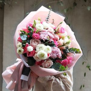 跟喜欢的女孩子表白送什么花好