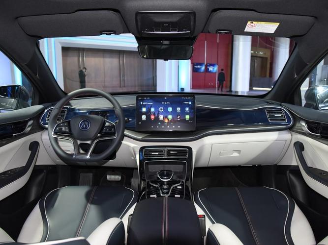 比亚迪 秦plus 2021款 ev 500km 尊贵型