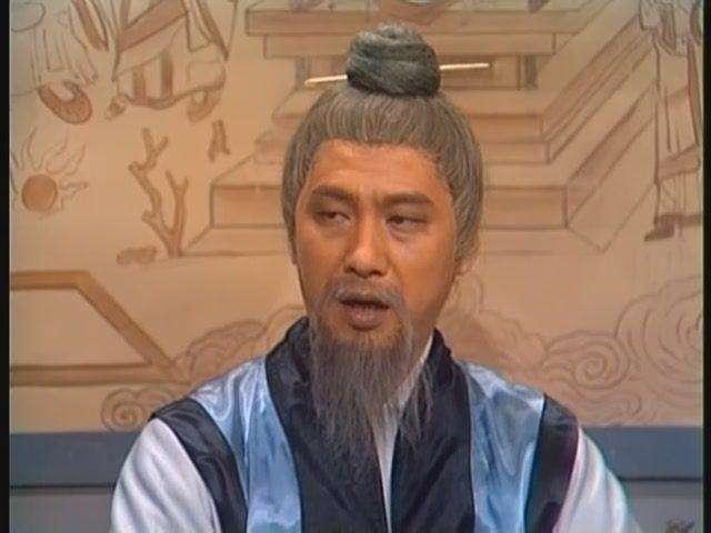西毒欧阳锋扮演者杨泽霖1938年出生,今年83岁,曾效力过佳艺,亚视,无线