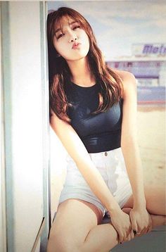 com 釜山天使——笑容很美身材也棒棒的郑恩地 【粉熊家族】本陌何殇