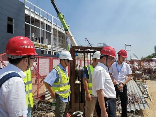 安装公司检查组赴钢结构经理部开展夏季施工安全专项检查