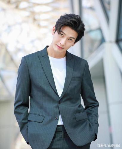 这一期我们要来说一说泰国男艺人push,也就是大家都知道的推哥,他在