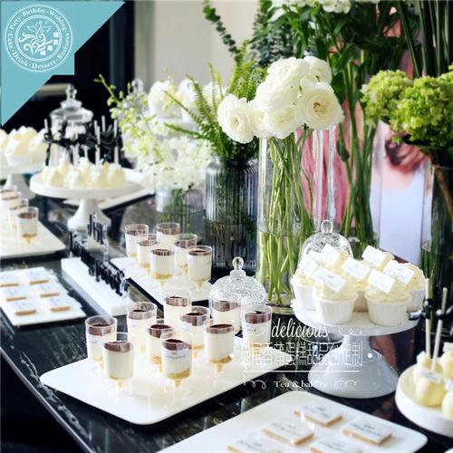 甜品婚礼茶歇结婚海猫尾香纸杯蛋糕西点桌摆台新鲜蛋糕