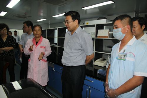 阜阳市副市长方旭,颍东区委书记赫璞峰,颍州区委书记顾恒中,颍州区委