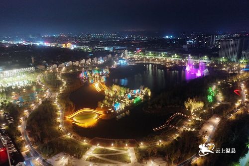 赵轩颉 摄 在陈家沟景区 红红火火随处可见 黄福兴 摄 温县的年味还藏