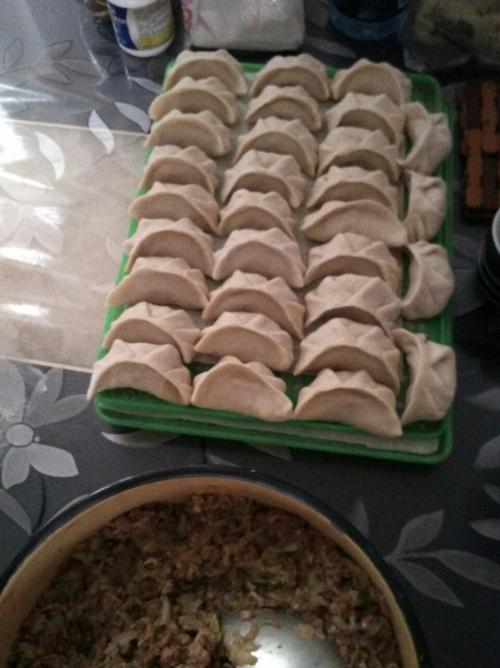 包饺子