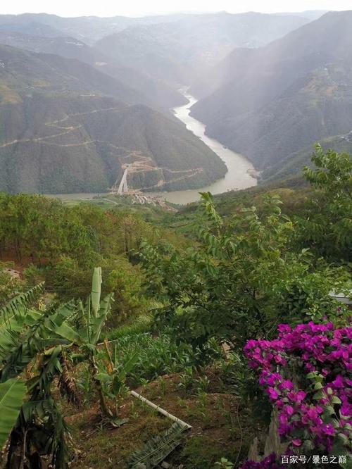 澜沧江江畔的景色