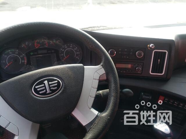 二手一汽解放青岛天v430马力轻体牵引车