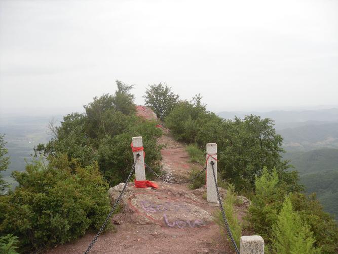 鸡冠山森林公园