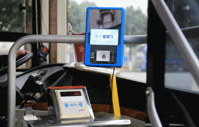 常德公交车可以手机扫码乘车啦!再也不用带零钱了