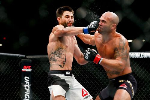 格斗迷讯  ufc195中 卡洛斯-康迪特(carlos condit) vs 罗比-劳勒