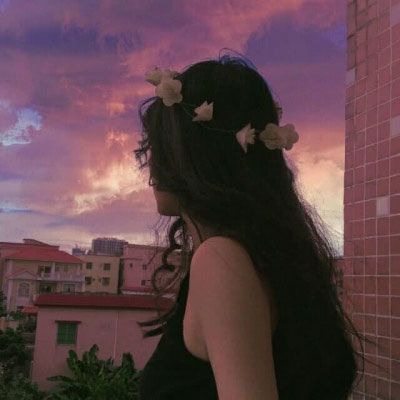 港风复古女生头像图片 梦幻微信女生图片