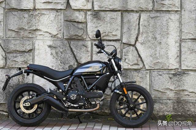 中小排量玩乐摩托,杜卡迪scramblersixty2详解,最大40