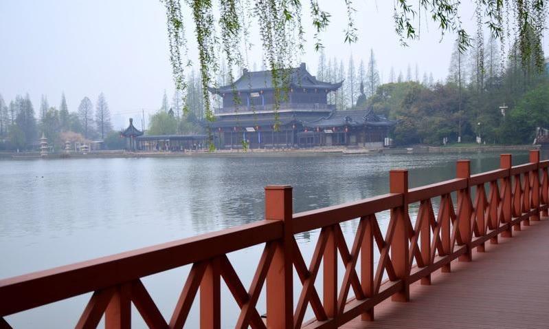 江苏旅游景点推荐金山寺公园旅游攻略低音号免费语音导游