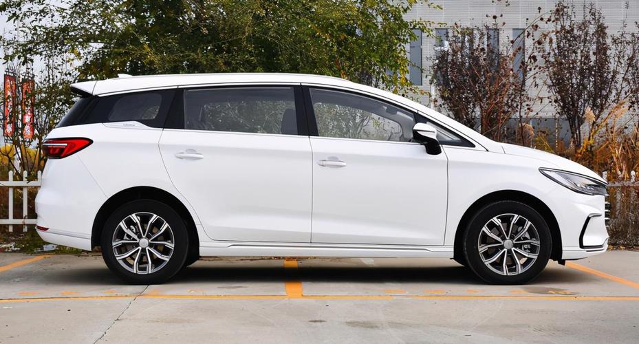 byd宋max分期的多少钱比亚迪宋maxdm论坛