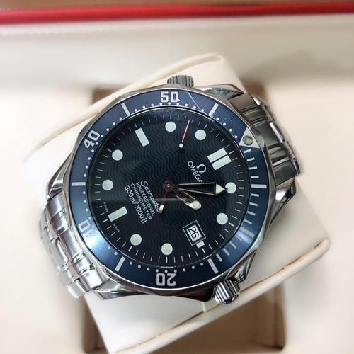 欧米茄海马300机械表