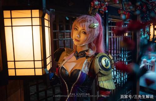 王者荣耀神还原花木兰cosplay这小姐姐御姐范十足也太美了吧