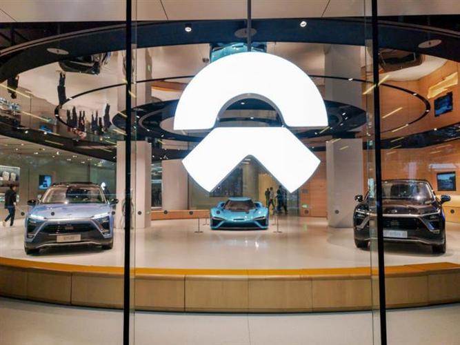 蔚来加速推出新品牌进入大众市场,李斌透露已组建核心