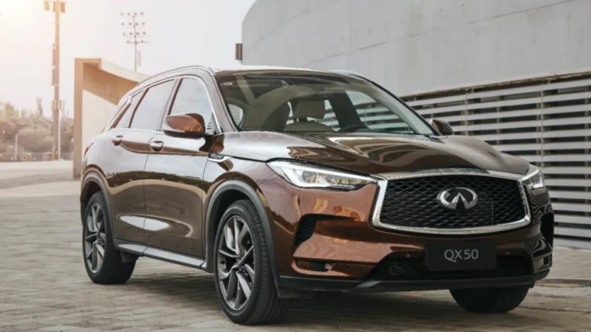 2022款英菲尼迪qx50于今年9月底正式上市,新车共推出8款车型,指导价格
