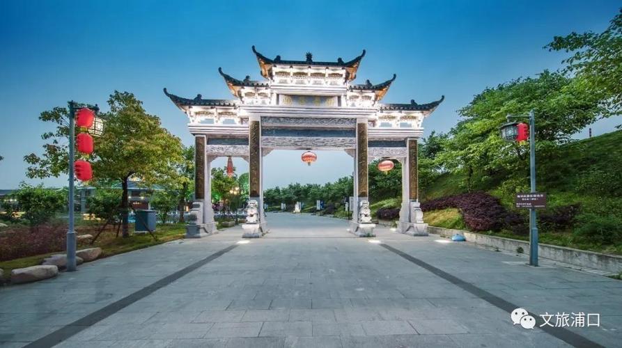 地址:江苏省南京市浦口区银泉路88号 咨询电话:025-58882908 侯冲旅游