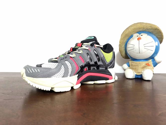李宁烈骏ace 巴黎纽约时装走秀同款 男女跑步鞋arzn005/004 现货