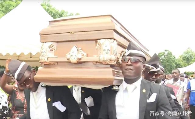 黑人抬棺专业团队火遍全网,魔性的舞蹈和bgm,背后故事