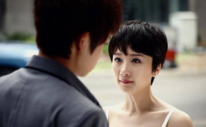 其实,到底肖涵老公什么身份,二人婚姻状态如何,咱们真的别乱猜了,给