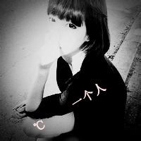 黑白伤感带字头像