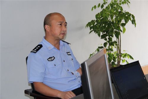 周成[四川省南充市高坪区委常委,政法委书记]_手机互动百科