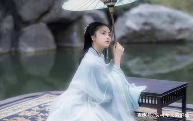 古装美女章乐韵,特有的吸引人的魅力,清纯甜美