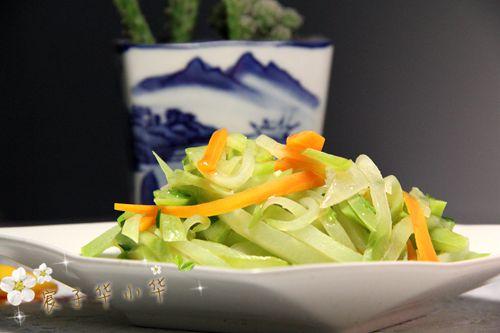 爽口的凉拌佛手瓜