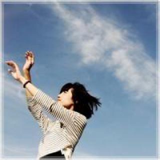 博物馆的歌曲:仰望蓝天头像女生
