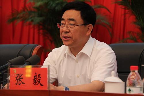 张毅:建设一个发展的,奋进的,和谐富裕新宁夏