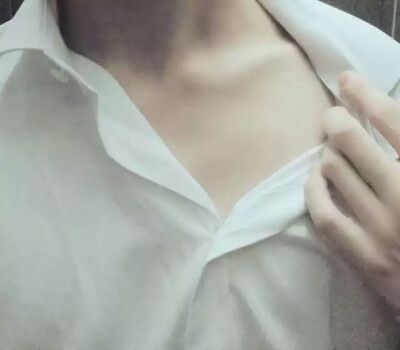 部位男 腹肌 锁骨