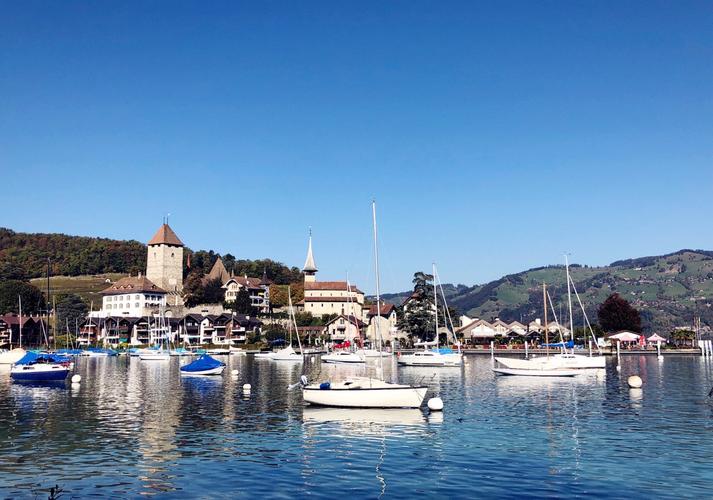 布里恩茨小镇图片 瑞士布里恩茨风景图片