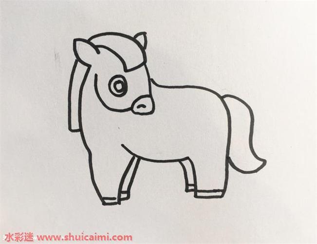 5,鼻子和蹄子涂成深褐色,其他部分涂成黄褐色,一匹可爱的小马简笔画就