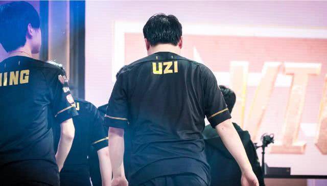 曝英雄联盟uzi与rng解除合约成为自由人等一个官宣