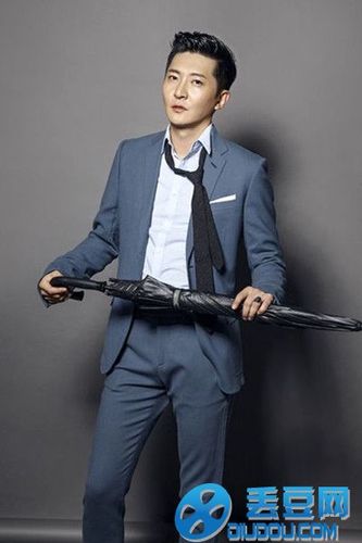 涂松岩郭京飞同是型男形象 二人新戏都上演霸道总裁