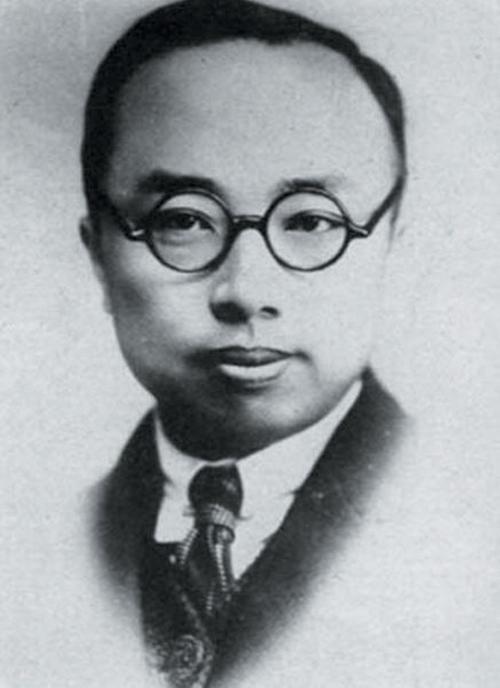 刘天华为中国近代重要作曲家,演奏家及音乐教育家,也