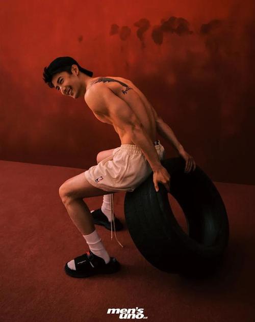 刘芮麟《风度》战损肌肉大片曝光!这也身材也太a了!