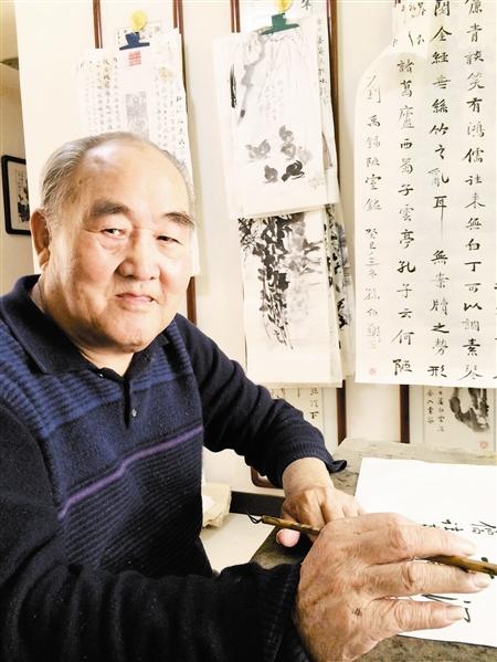 本市著名书法家孙伯翔获终身成就奖,著名书法家张建会获艺术奖,青年