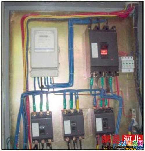 邵阳一网吧私改电表3月疯狂偷电9万余度被查