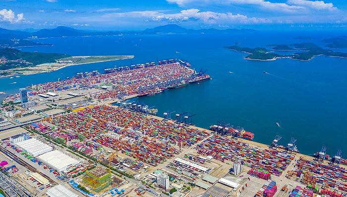 深圳盐田港预计6月底恢复产能,但拥堵的连锁反应仍在持续