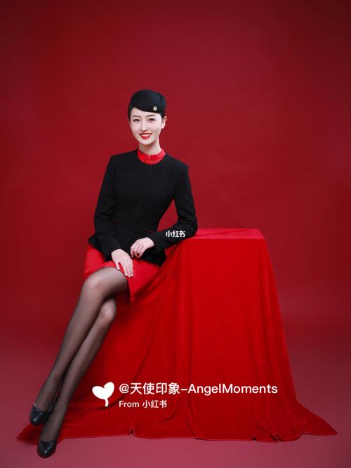 制服照,最美空乘制服照 川航小辣椒9215娇艳动人