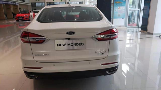 2020款蒙迪欧哪个配置性价比高,看一下全系配置差异