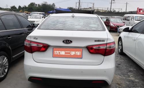 起亚k2三厢2011款14手动gls