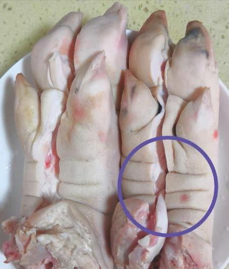买猪蹄时,如何区分"前蹄"和"后蹄"?尤其这3种别买