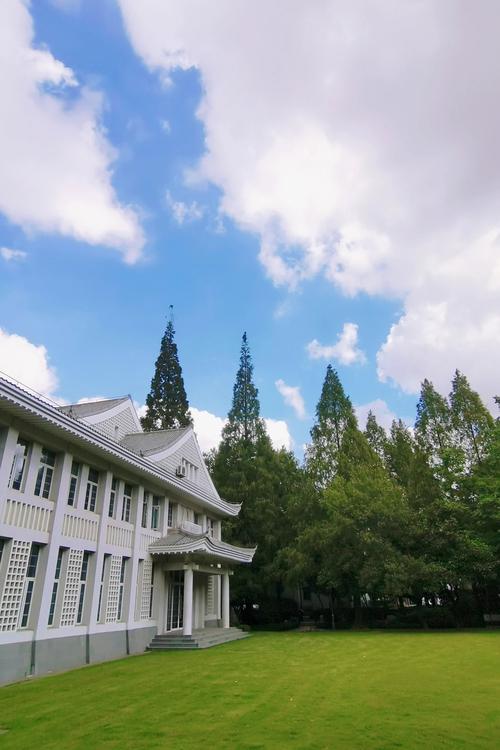 名校风景--复旦大学
