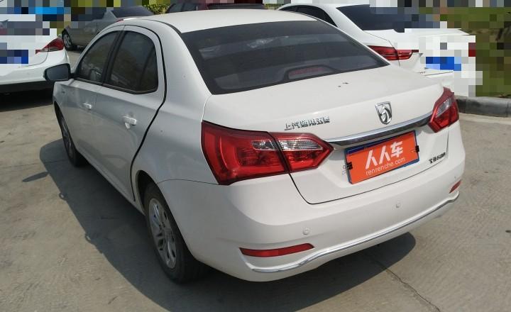 厦门二手宝骏630 2016 款 1.5l 手动舒适型 白色 - 小猪二手车