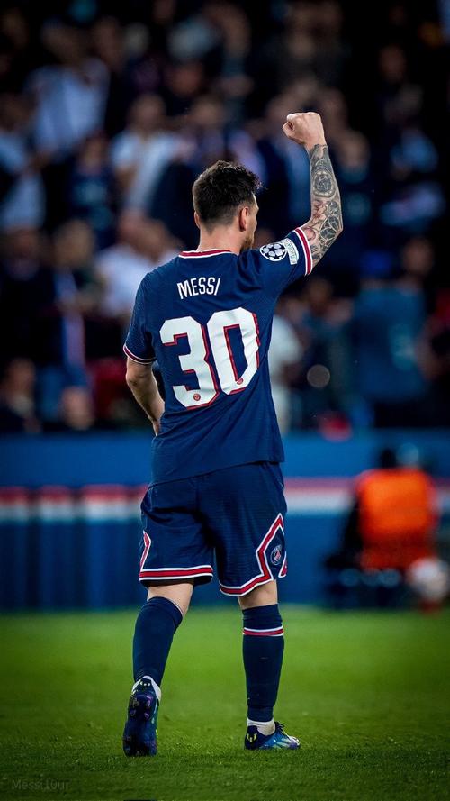 分享一些你梅大巴黎壁纸!9795#梅西